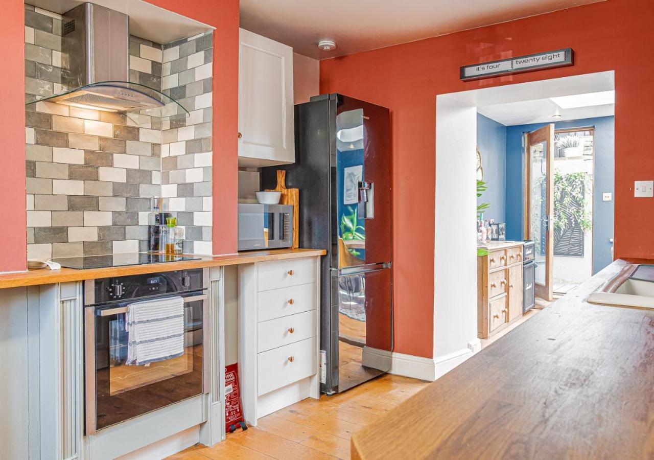 Willa Maple Rose - 2 Bed With Garden In Minchinhampton! Zewnętrze zdjęcie